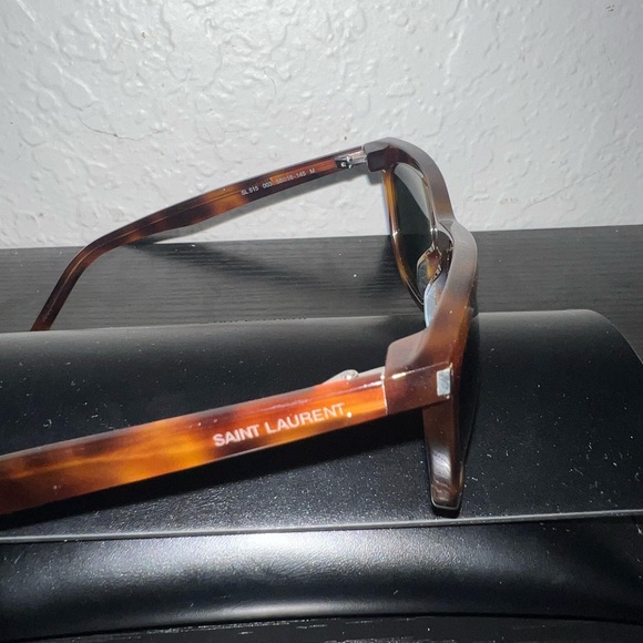 Saint Laurent Cat-Eye Sunglasses - Picture 4 of 8